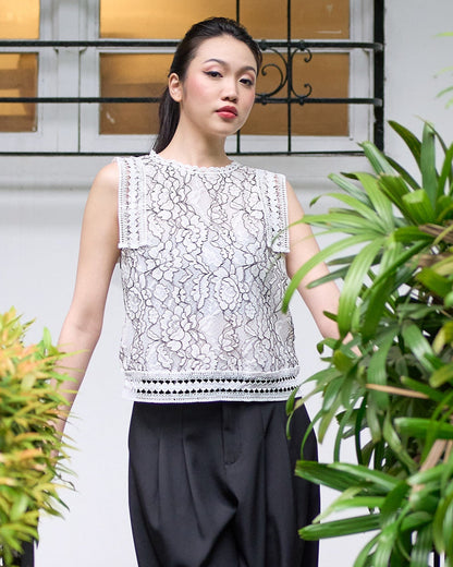 Sleeveless with Lace Hem