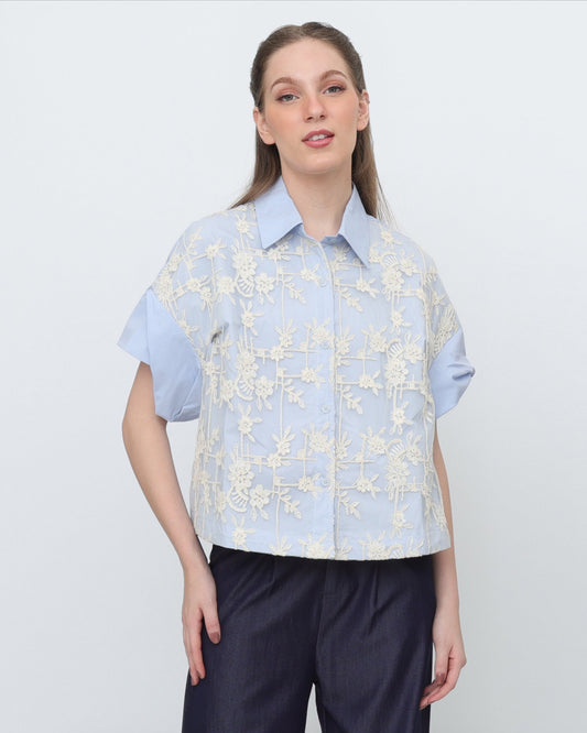 Buttondown with Lace